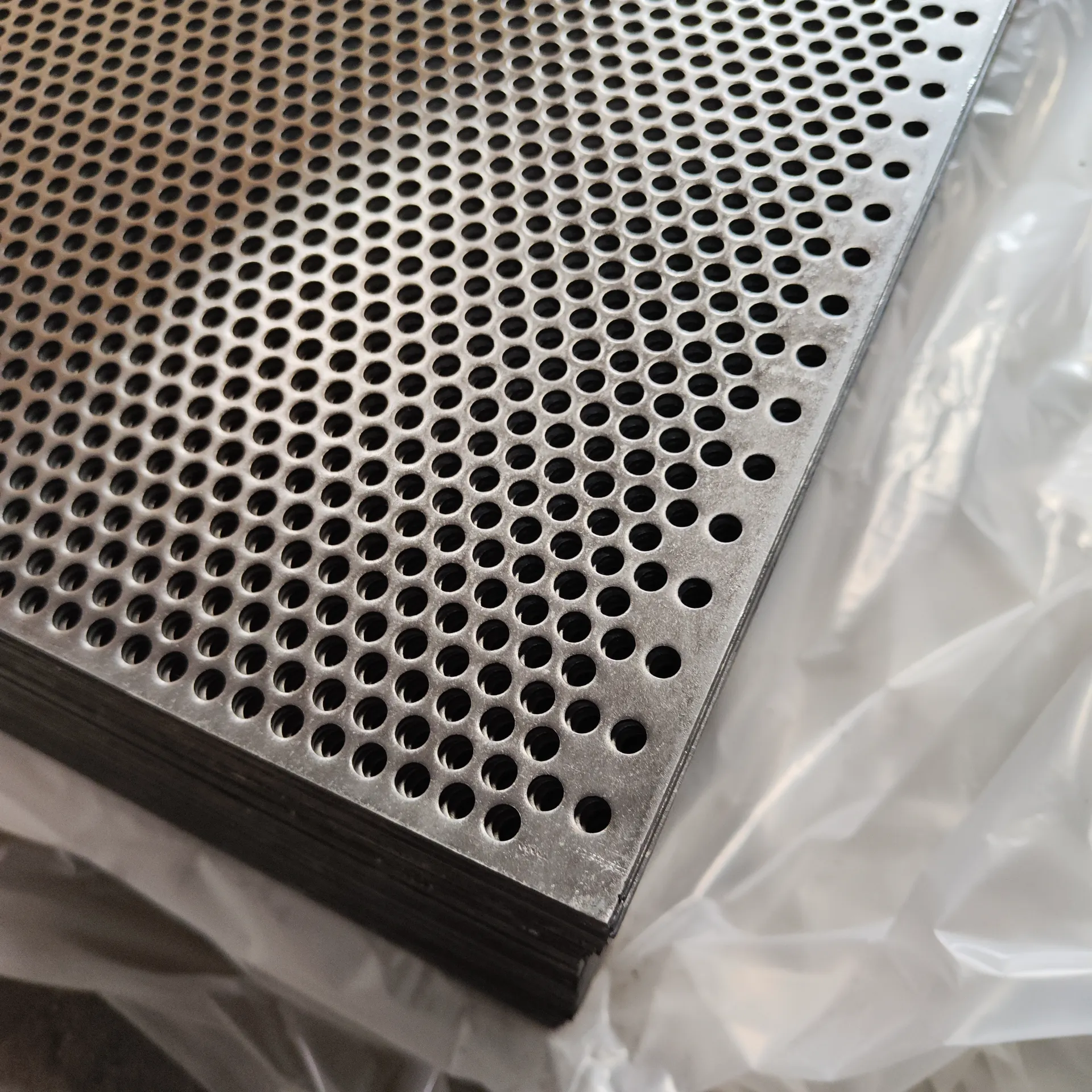 4 x 8 expanded metal
