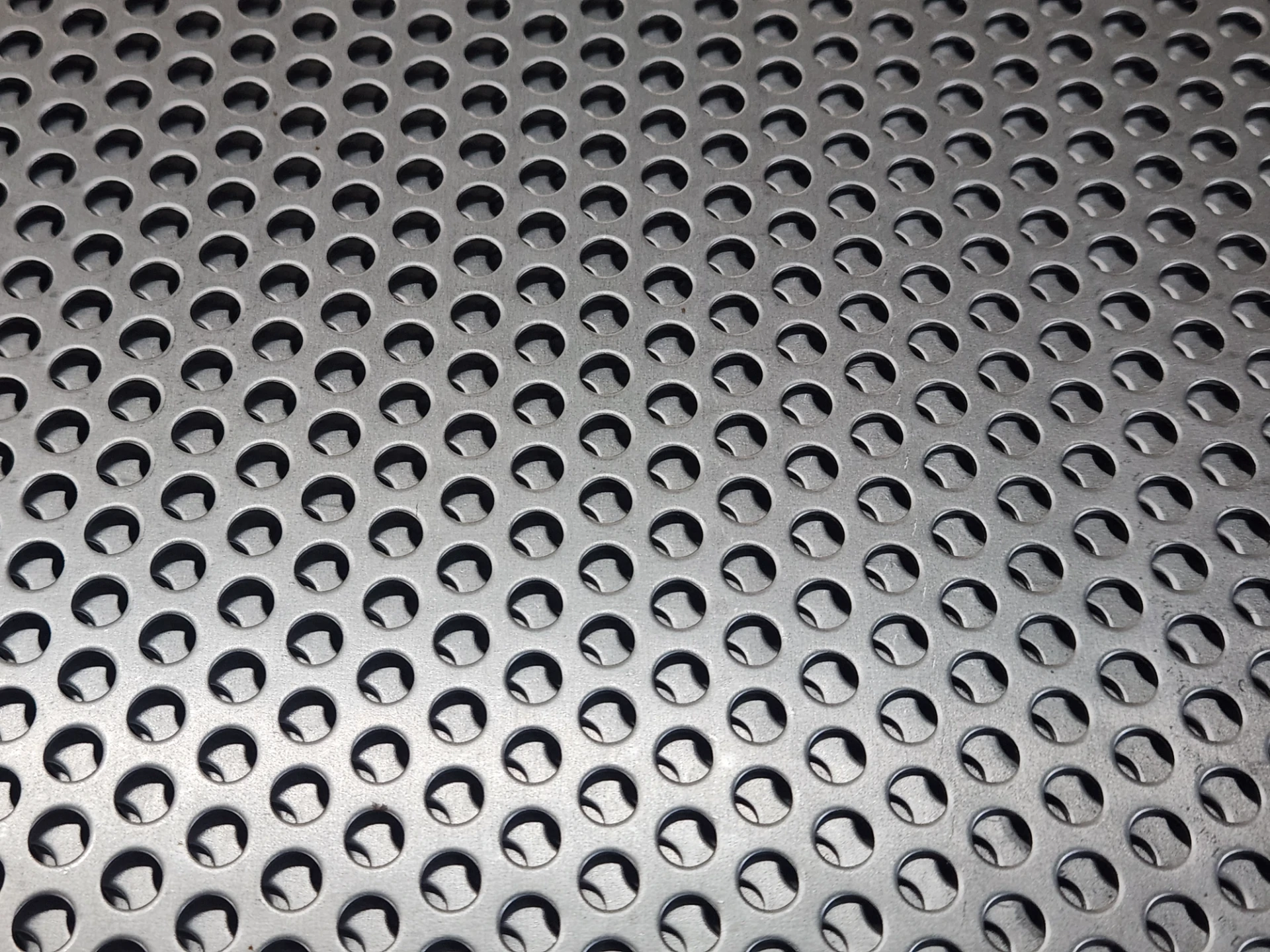 In-depth discussion of diamond metal mesh