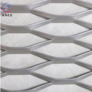 The difference between aluminum expanded metal and carbon steel expanded metal?