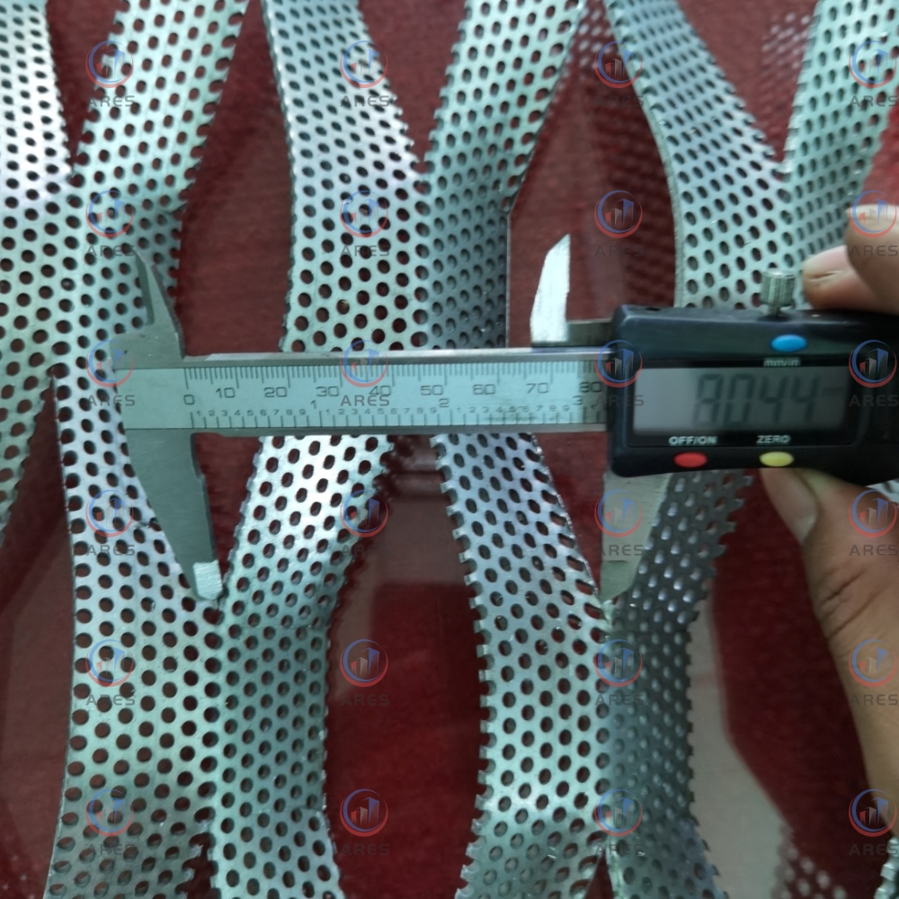 cloverleaf perforated metal sheet